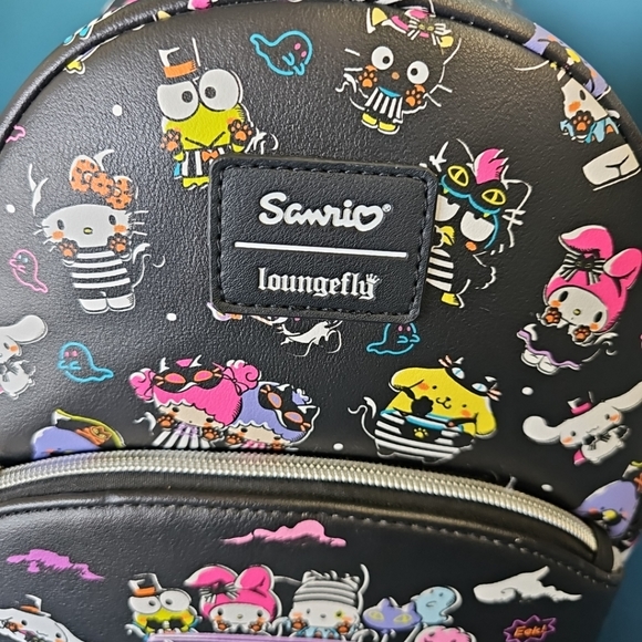 NWT Hello Kitty & Friends Halloween Loungefly Mini Backpack Bag Purse - Picture 2 of 11